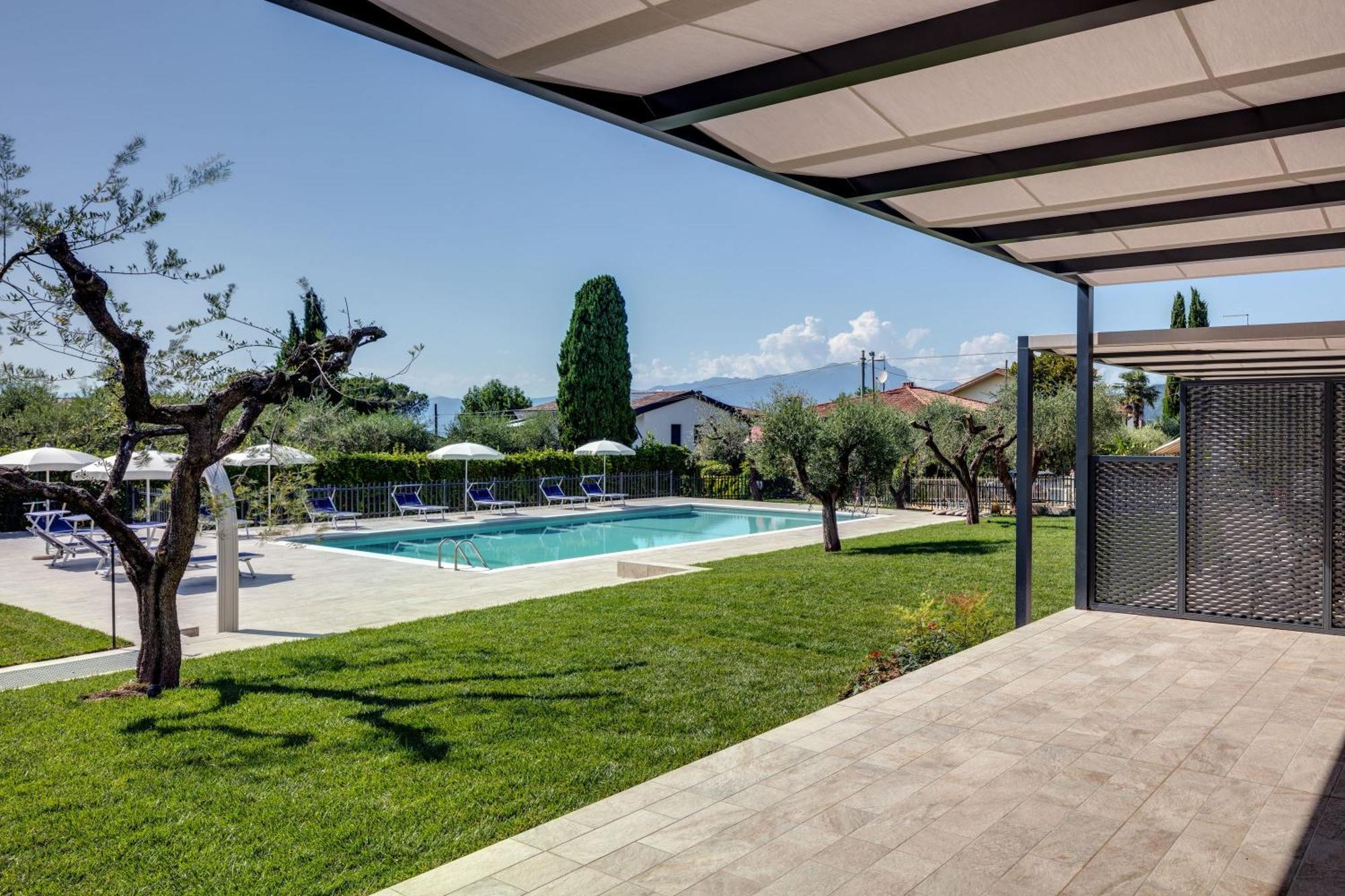 Oleandro Holiday Apartments Bardolino Eksteriør billede